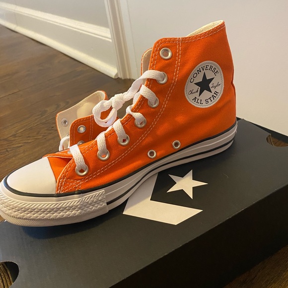 converse sold near me